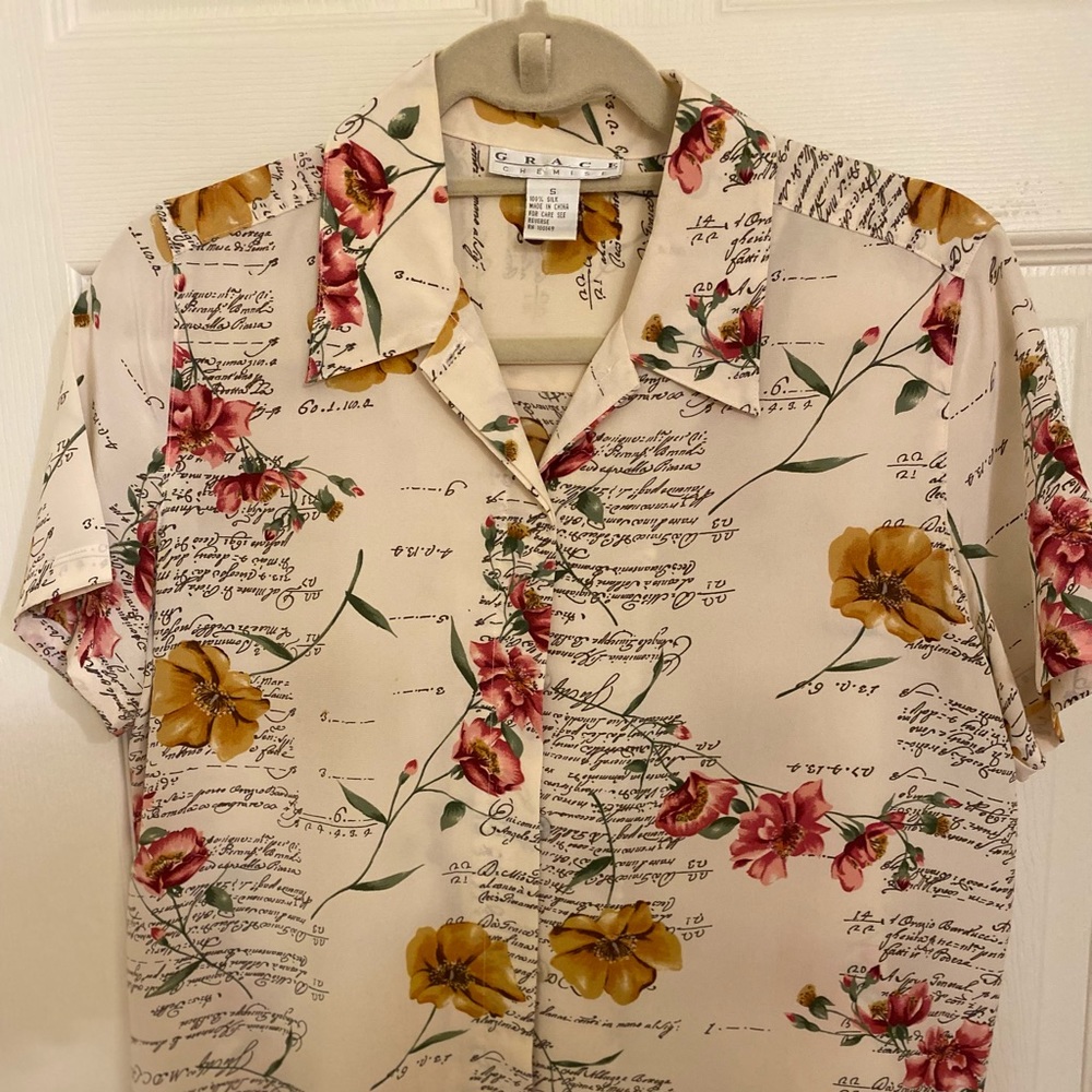 100% Silk Short Sleeve Shirt size S